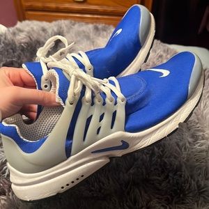 Nike Prestos